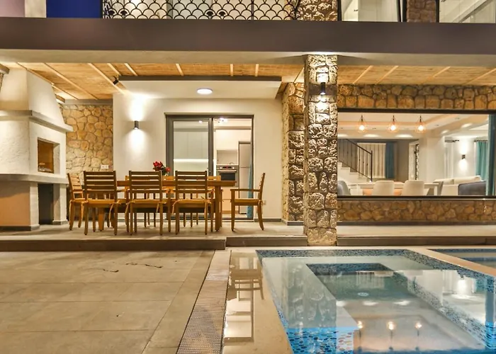 Oludeniz 4 Bedroom - 9318 Villa Fethiye