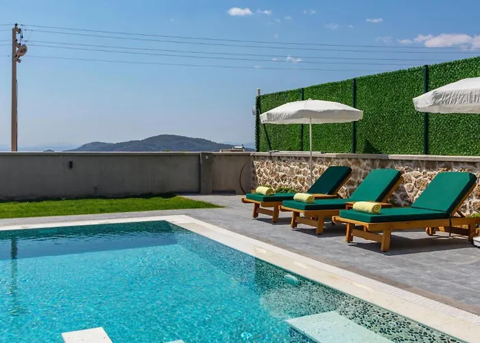 Вилла Oludeniz 4 Bedroom Luxury - Private Pool And Garden *