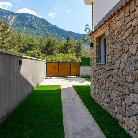 Oludeniz 4 Bedroom Luxury - Private Pool And Garden * 费特希耶