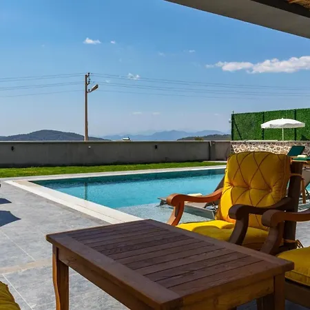 Villa Oludeniz 4 Bedroom Luxury - Private Pool And Garden *