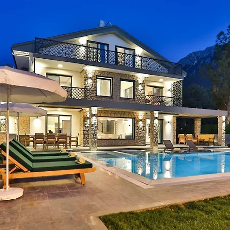 Vila Oludeniz 4 Bedroom Luxury - Private Pool And Garden