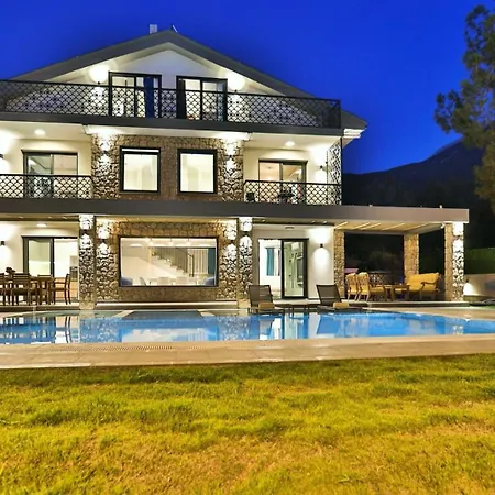 别墅 Oludeniz 4 Bedroom Luxury - Private Pool And Garden *