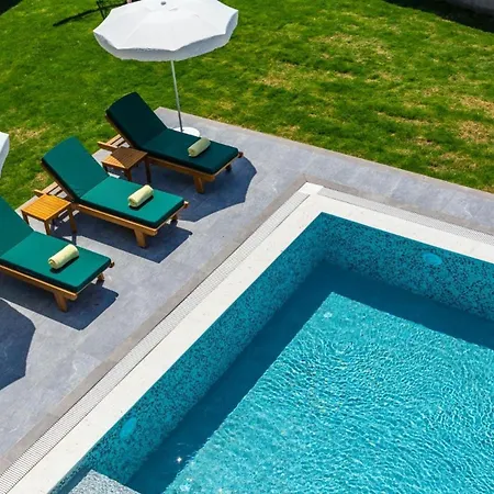 Oludeniz 4 Bedroom Luxury - Private Pool And Garden * Fethiye