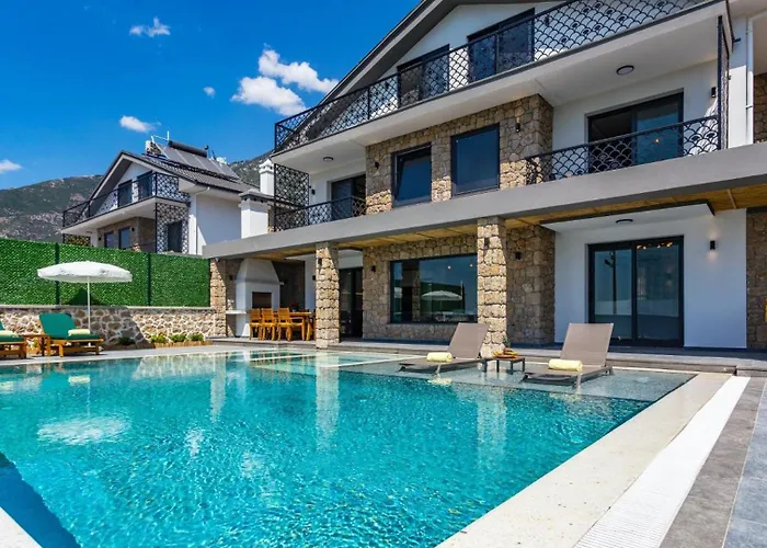 Oludeniz 4 Bedroom - 9318 Villa *