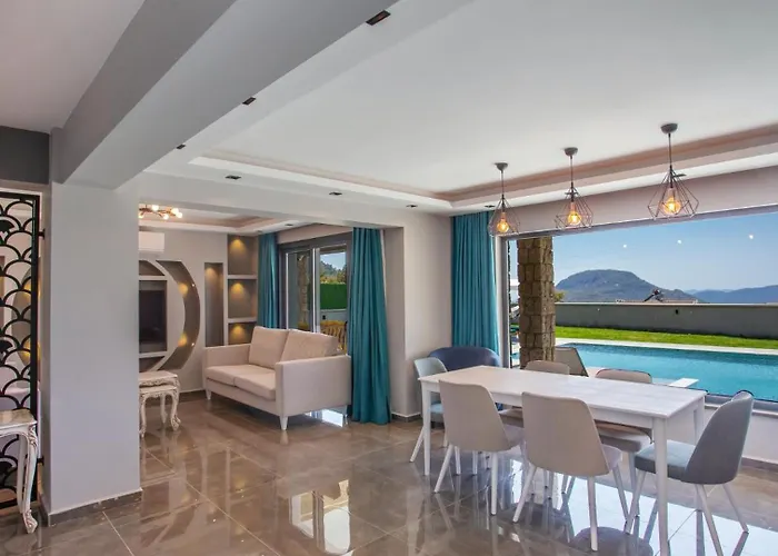 Oludeniz 4 Bedroom - 9318 *