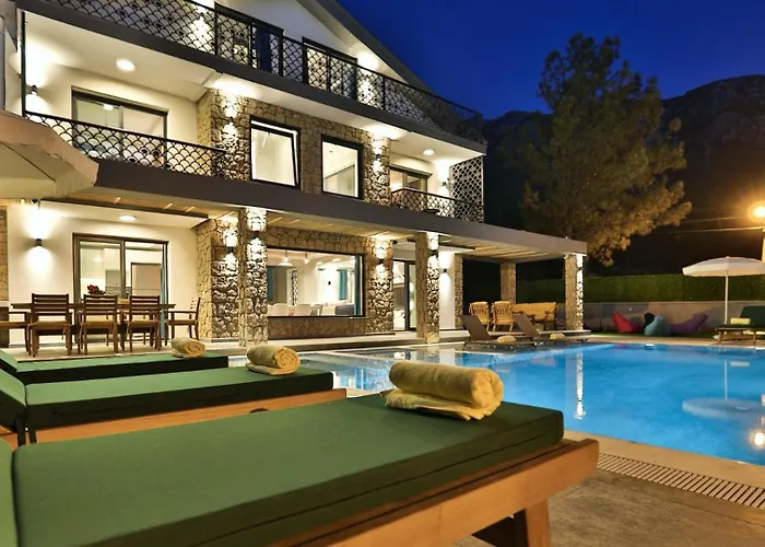 Βίλα Oludeniz 4 Bedroom Luxury - Private Pool And Garden Φετιγιέ